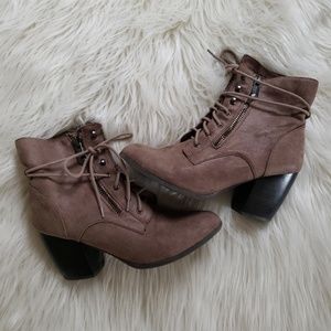 Lace up heeled boot